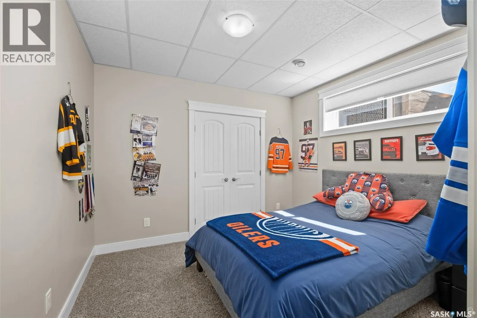 28 Smiley DRIVE