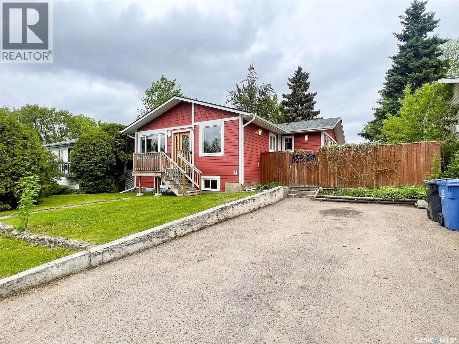 67 Dunfield CRESCENT