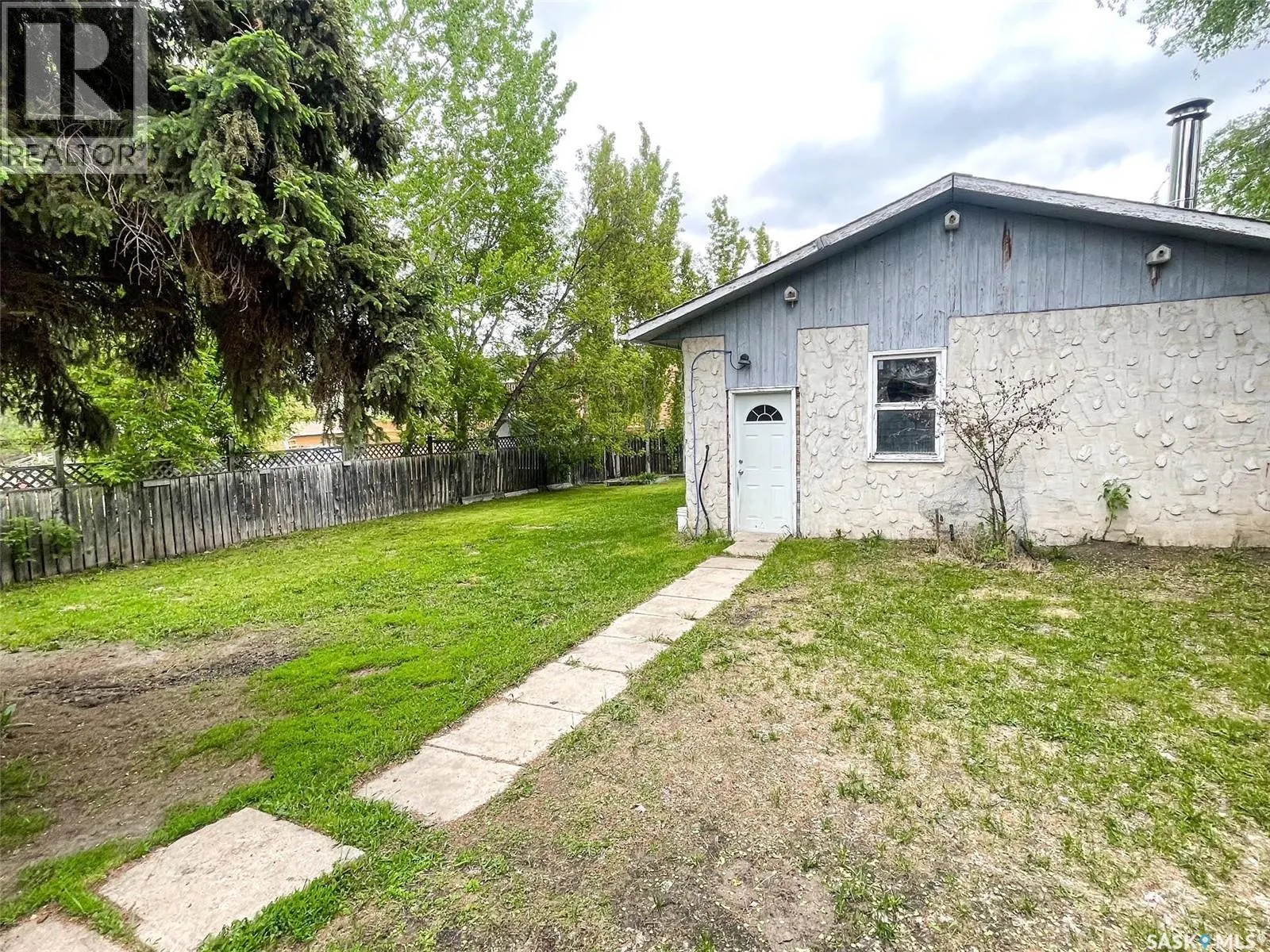 67 Dunfield CRESCENT