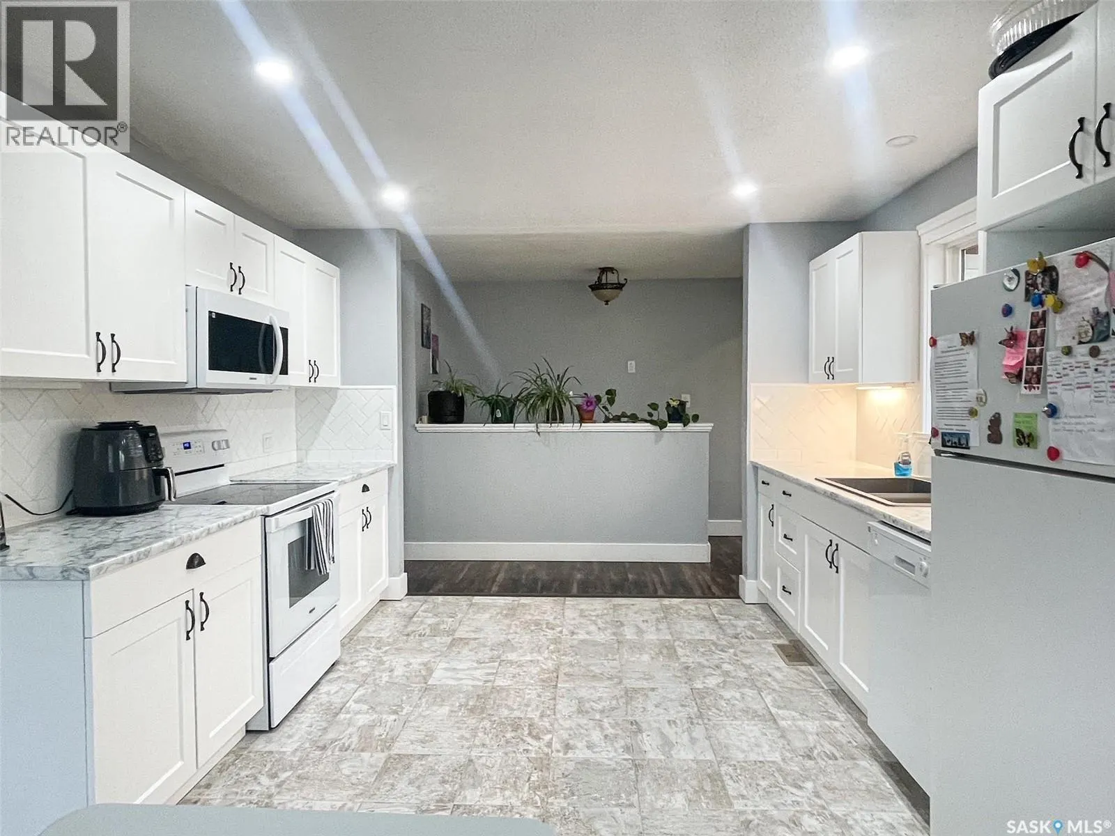 67 Dunfield CRESCENT