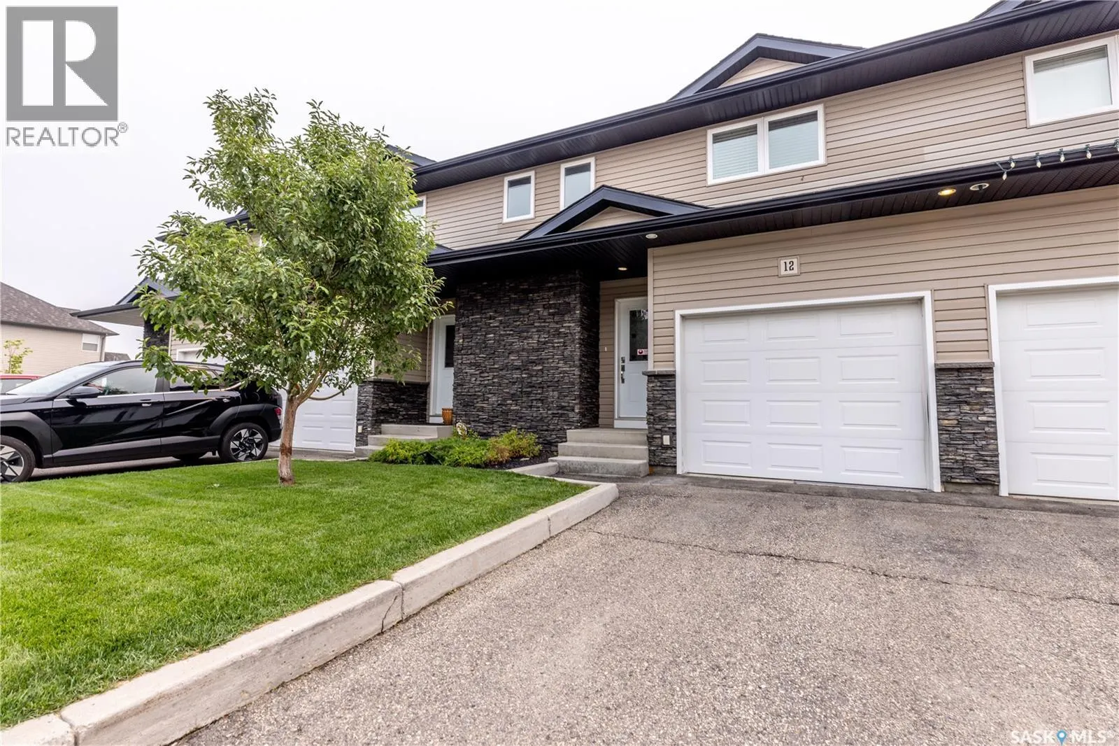 12 365 Dawson CRESCENT