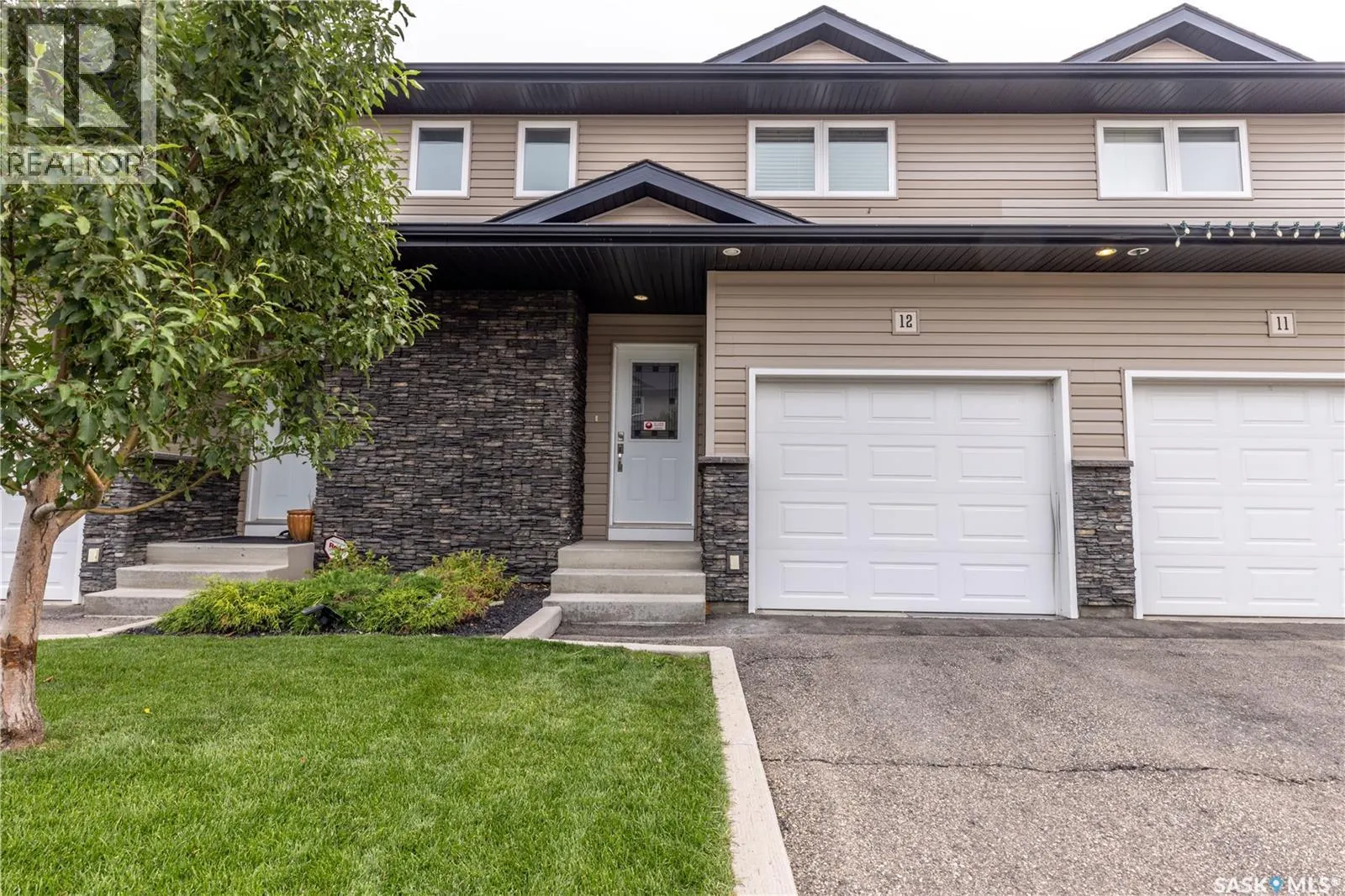 12 365 Dawson CRESCENT