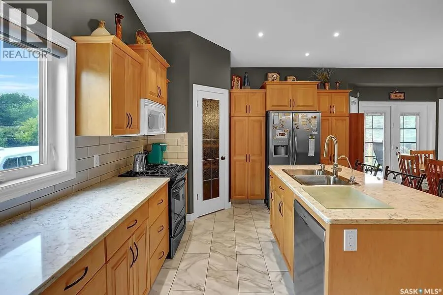 26 Fernwood BAY