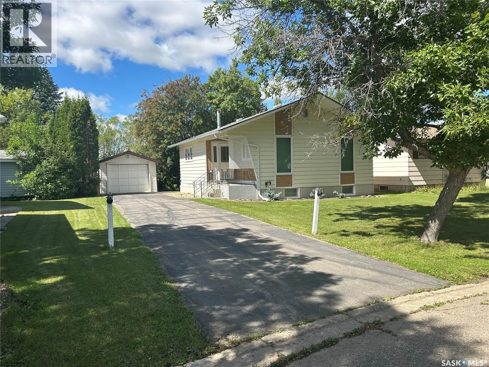 1991 Newmarket DRIVE