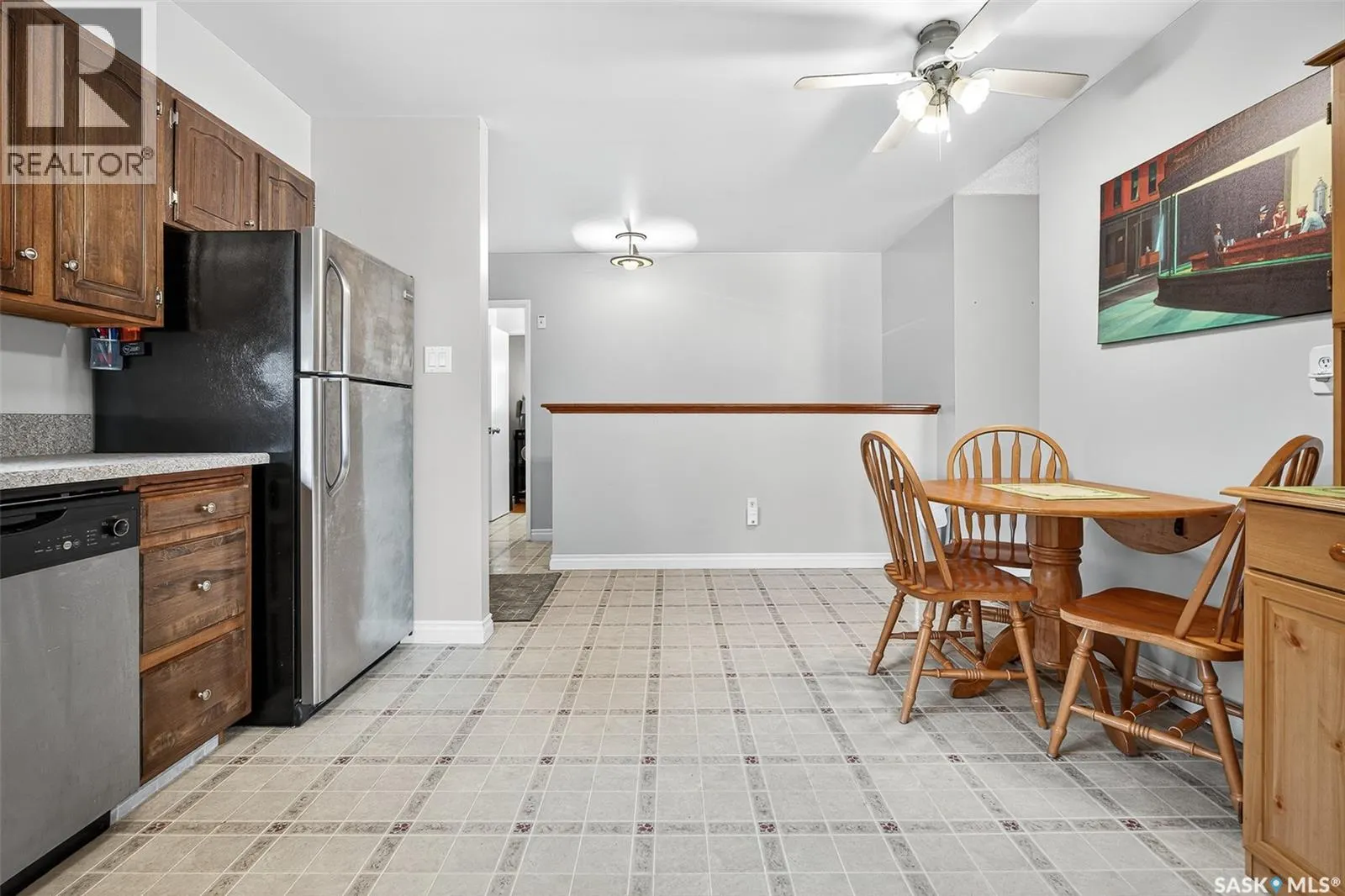 1345 Queen CRESCENT