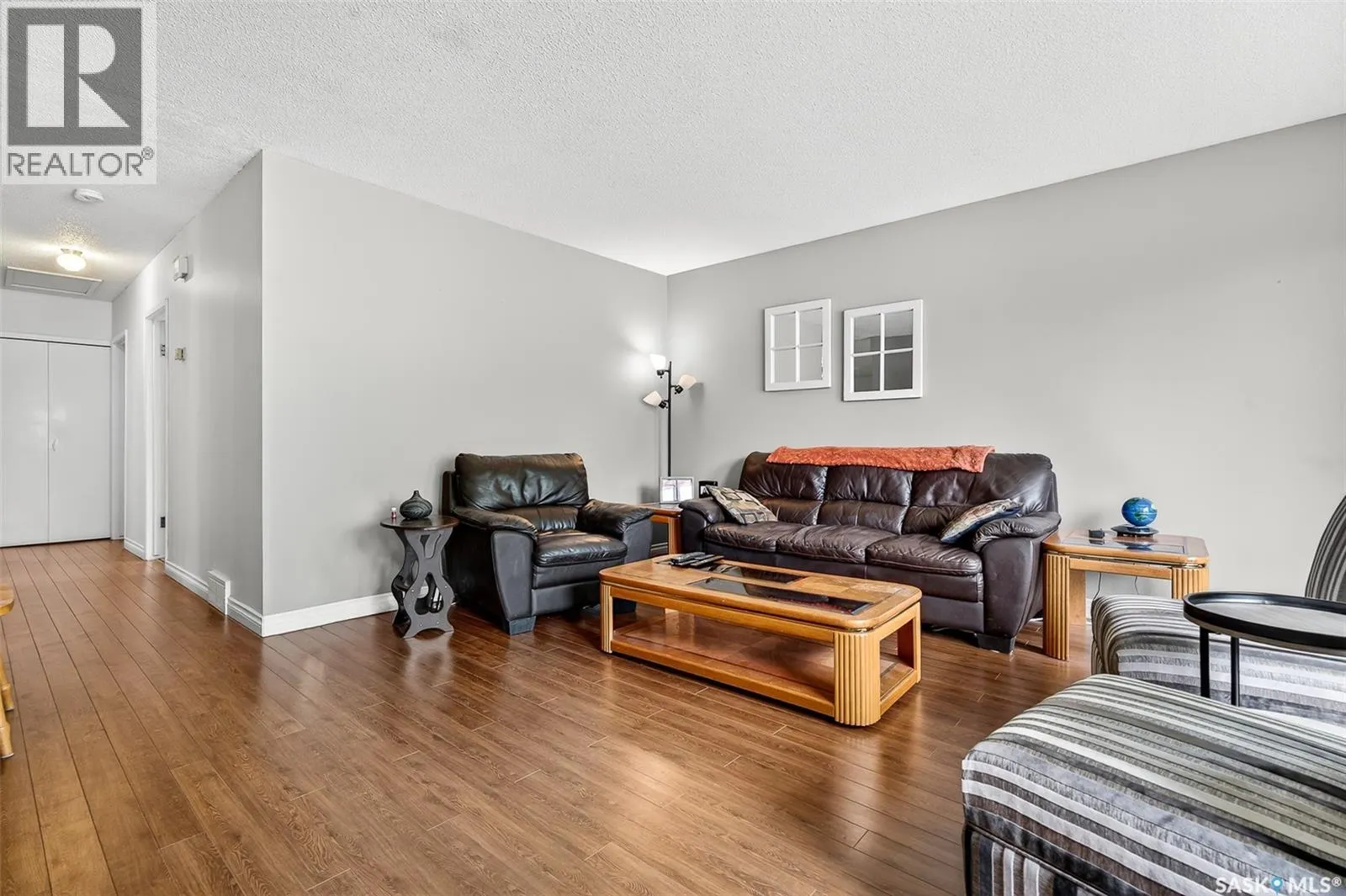 1345 Queen CRESCENT