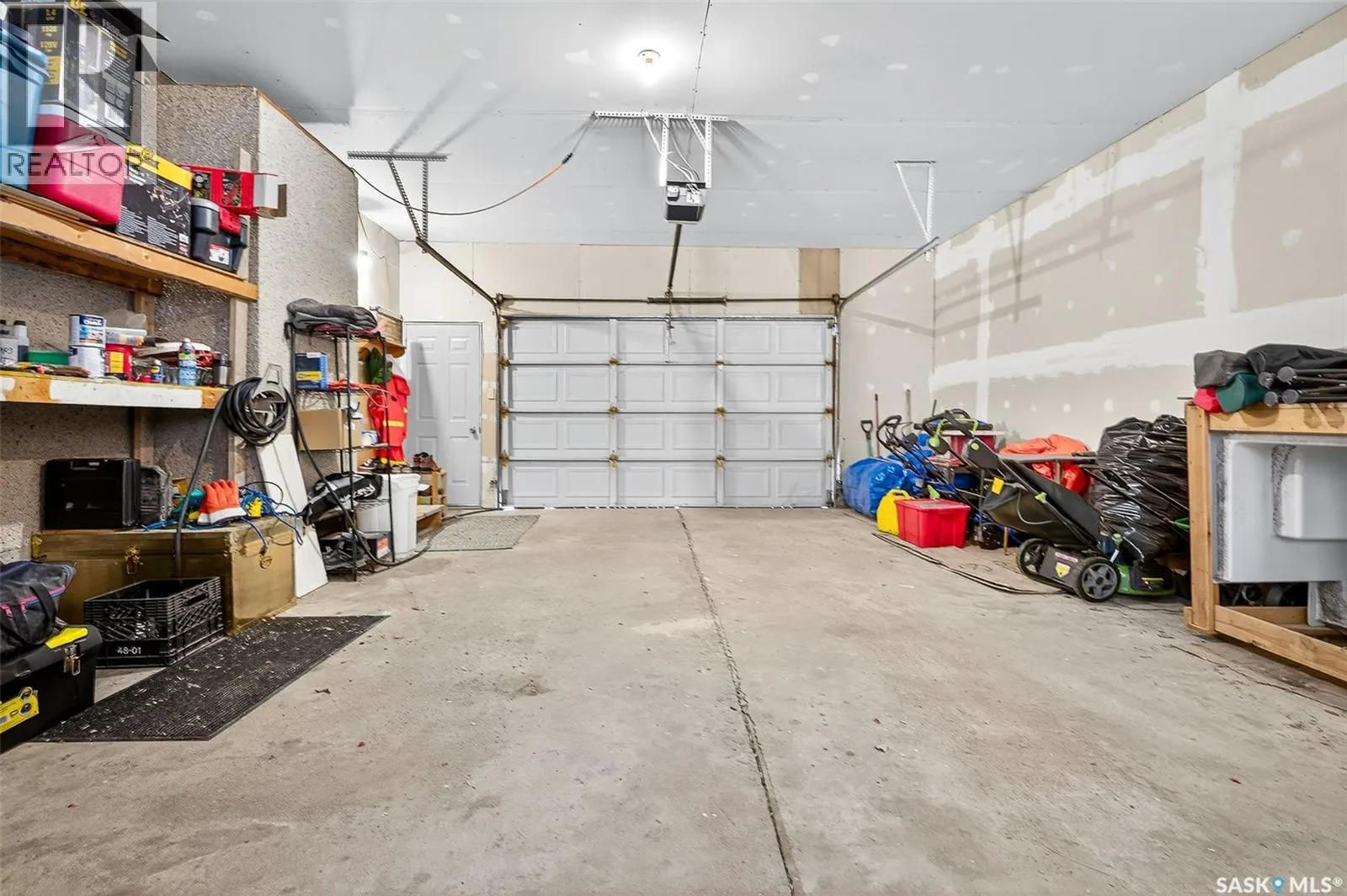 1345 Queen CRESCENT