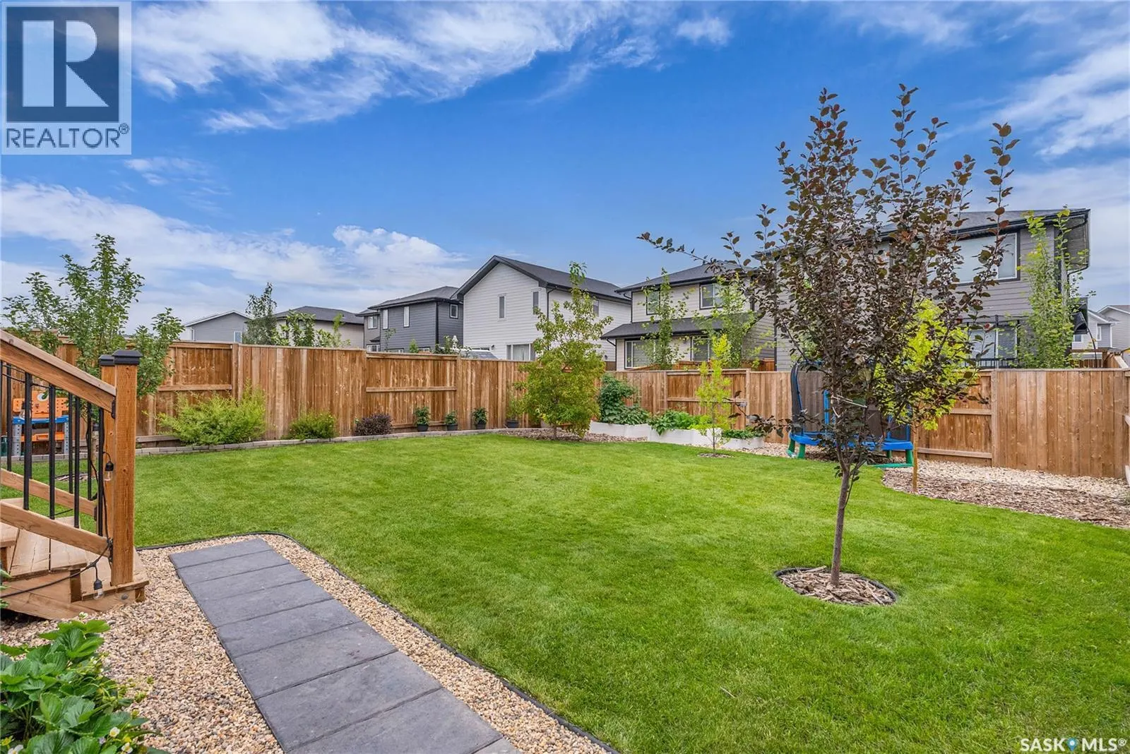 328 Olson LANE E