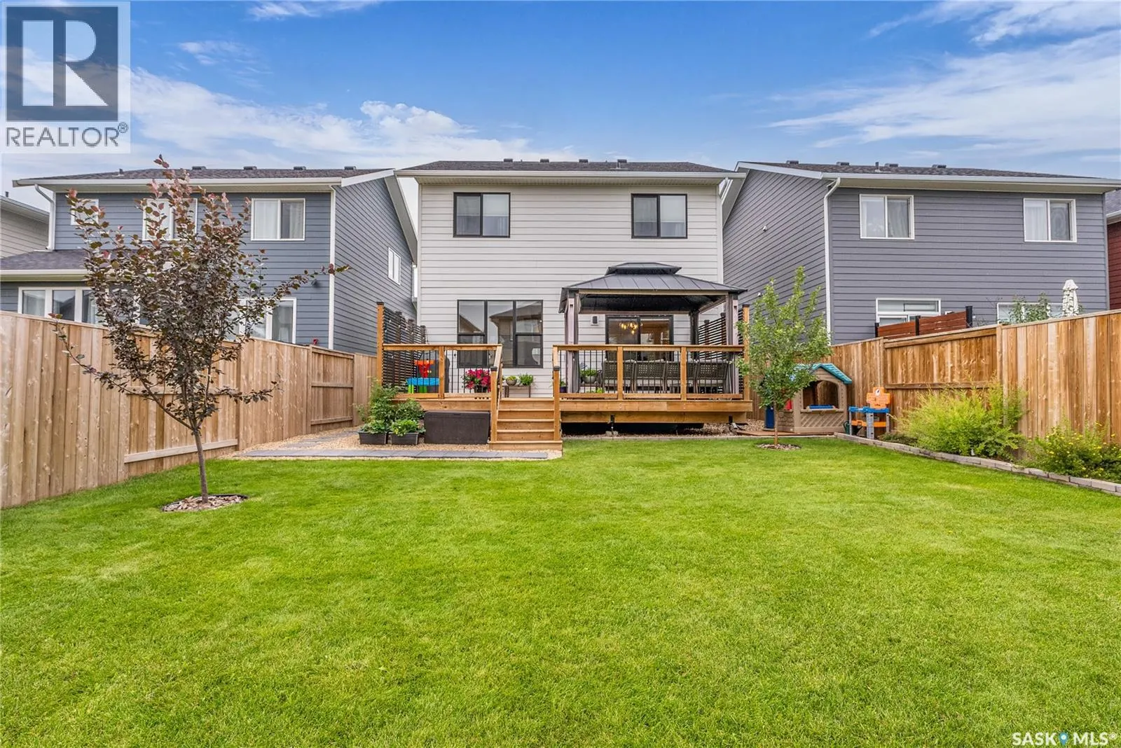 328 Olson LANE E