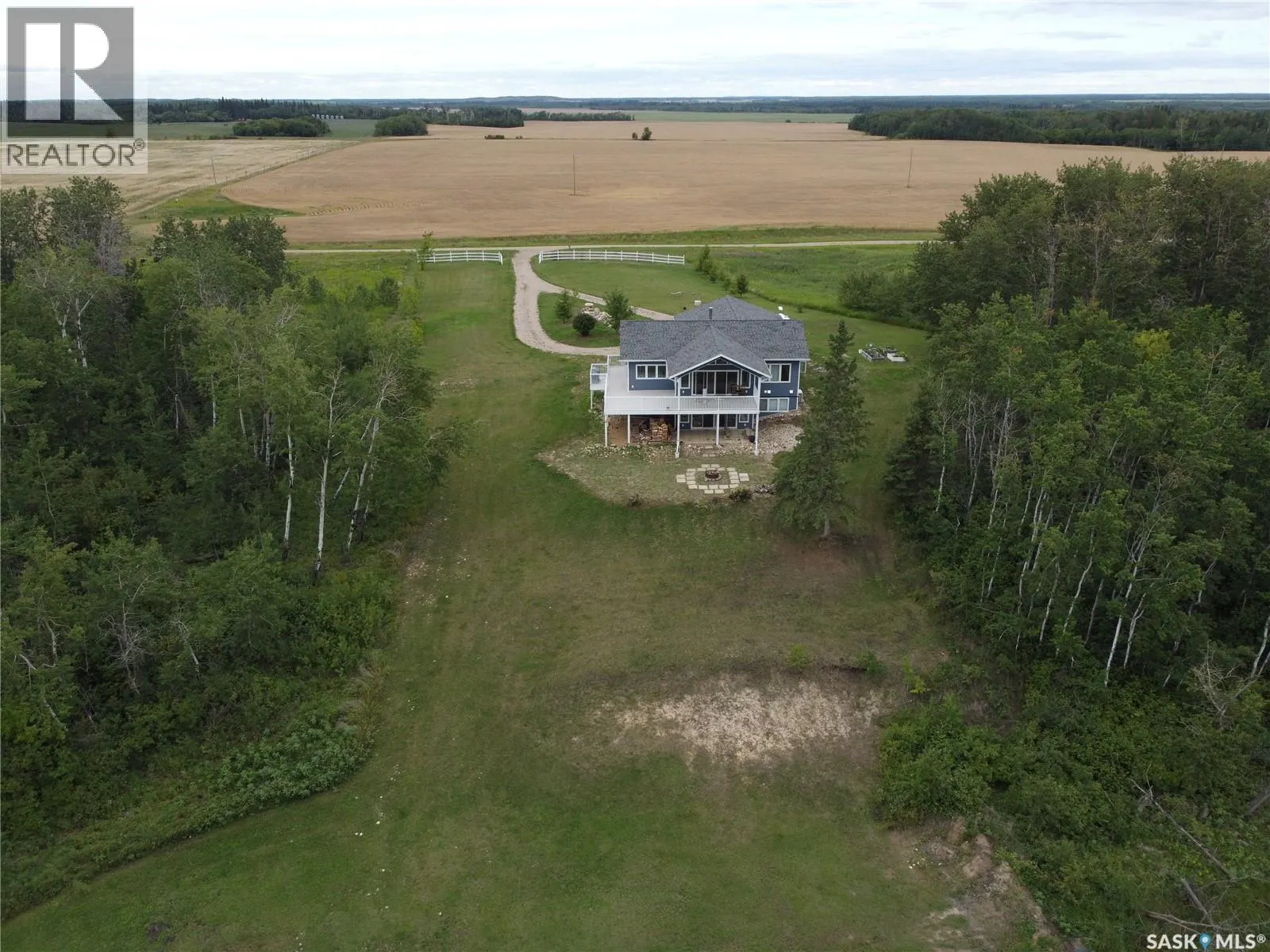 14 Crescent Bay ROAD
