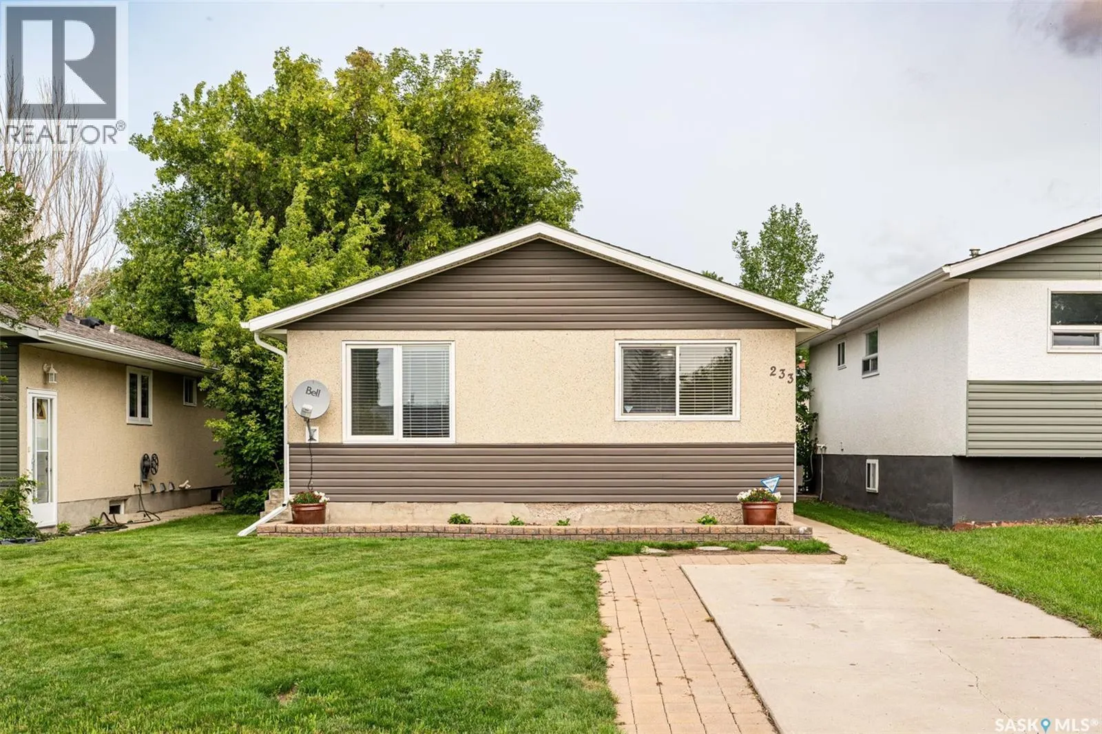 233 Boychuk DRIVE