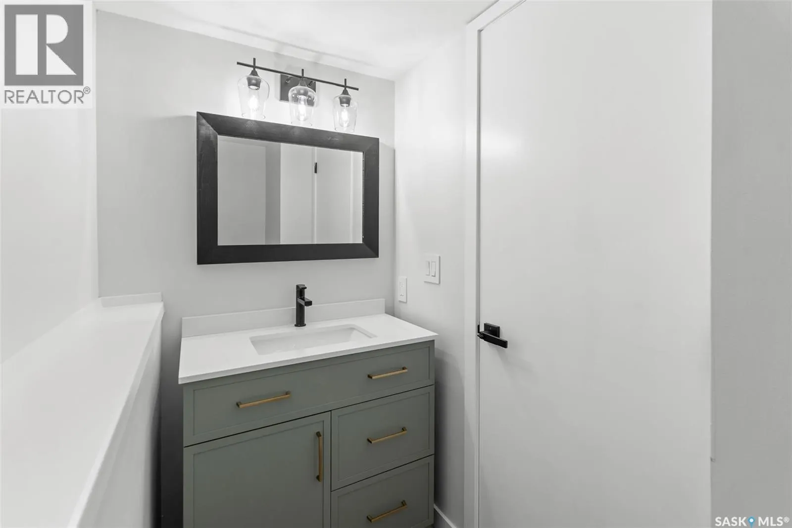 446 Peberdy CRESCENT