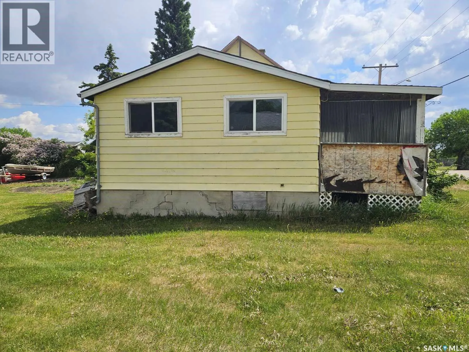 603 Buffer AVENUE