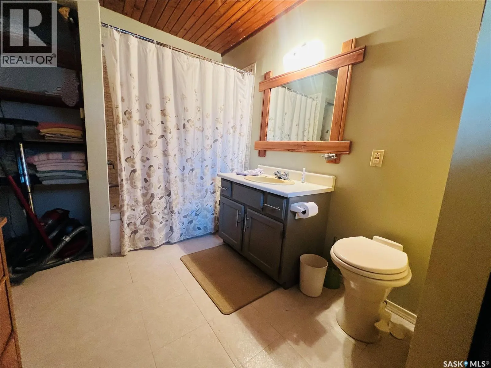 65 Sargeant CRESCENT