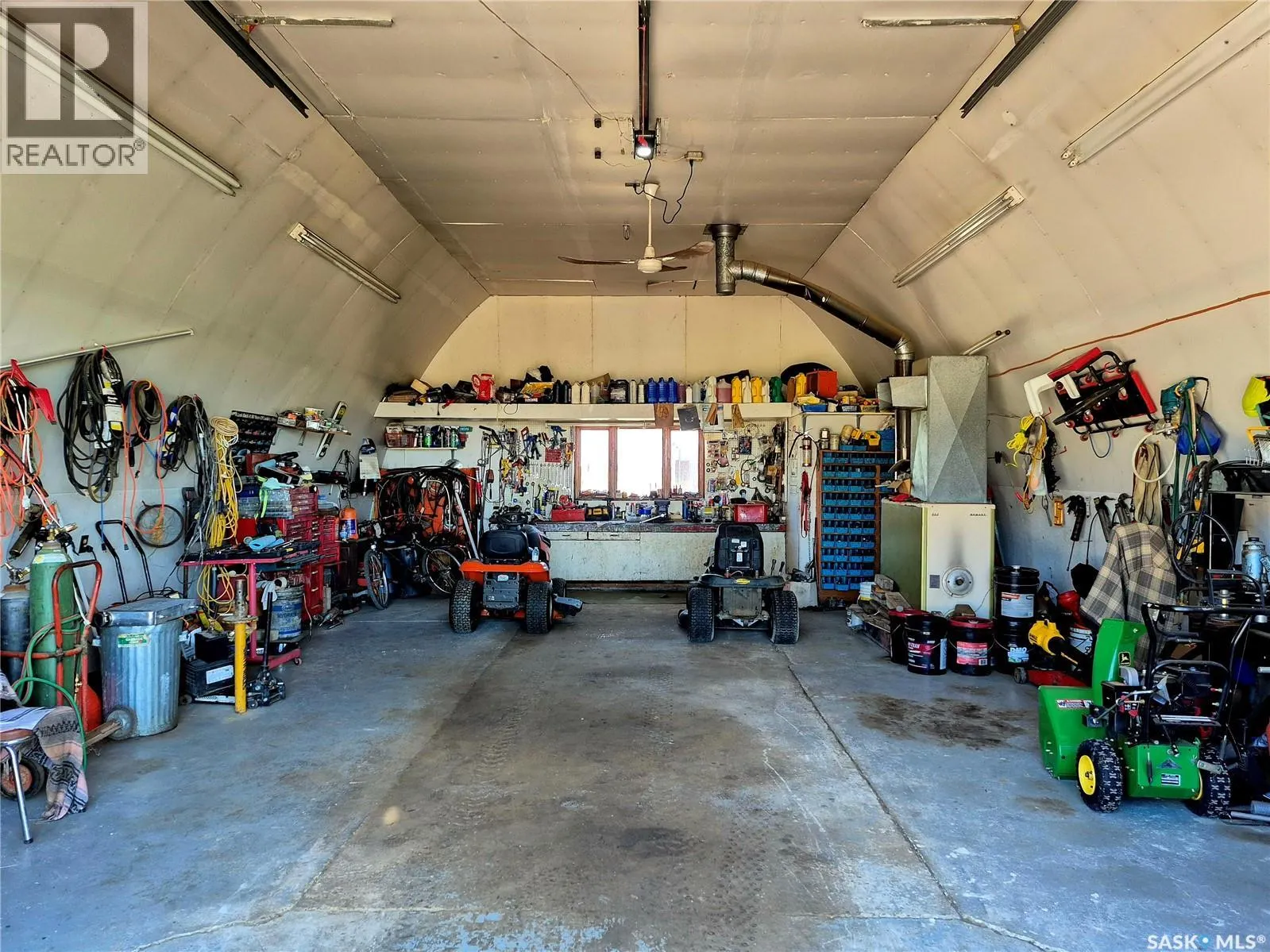 Gader Acreage