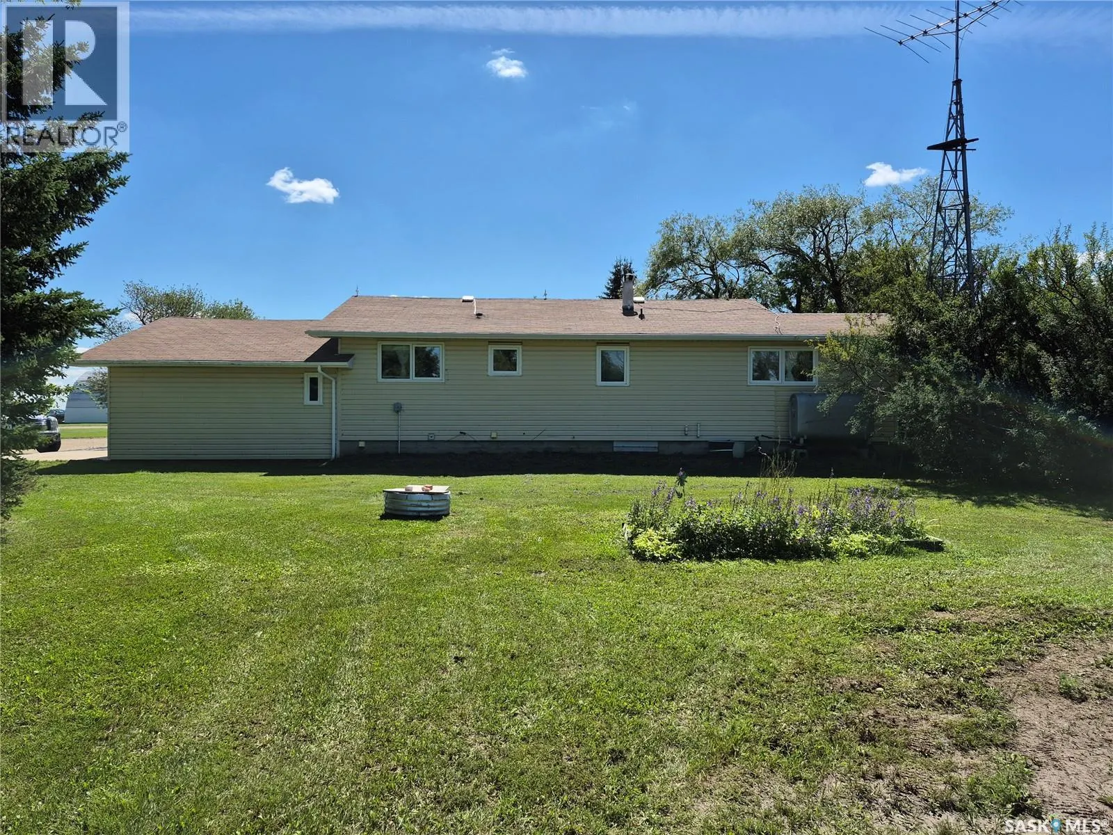 Gader Acreage