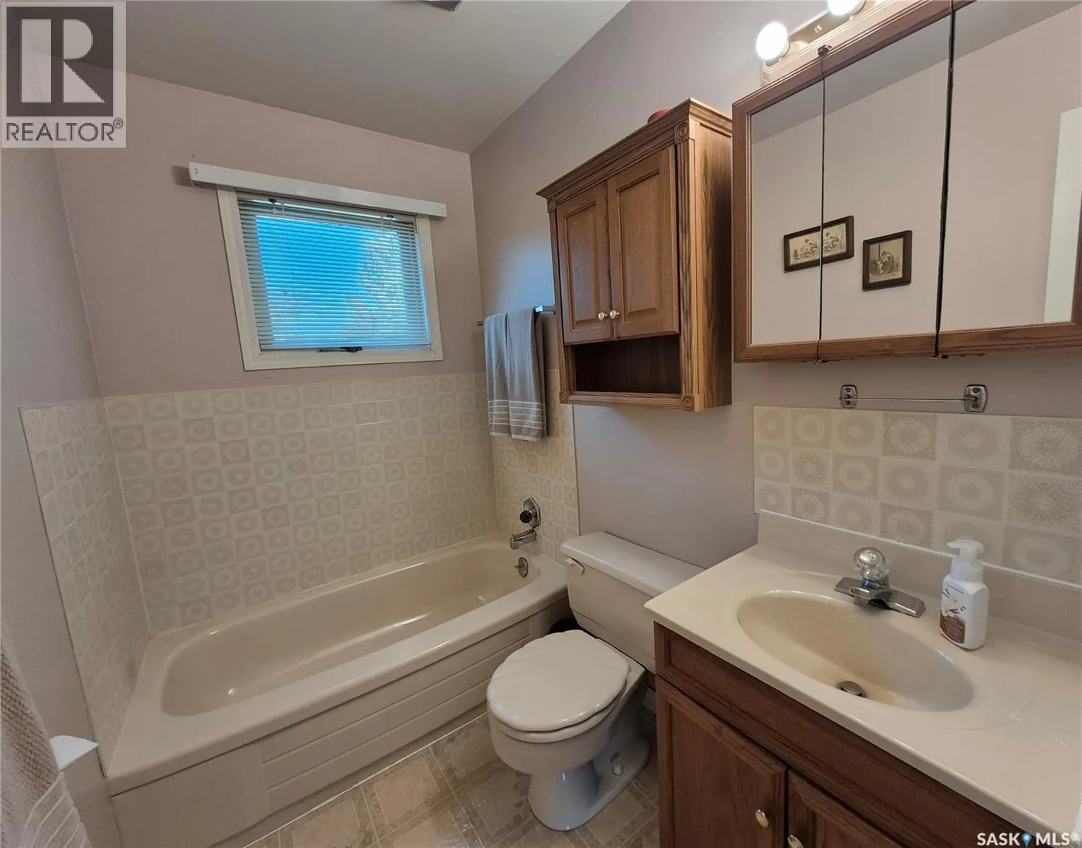 Gader Acreage