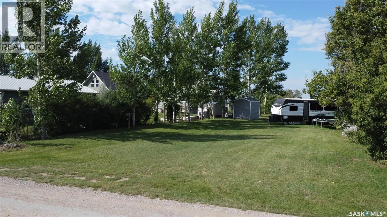 80 Gordon DRIVE