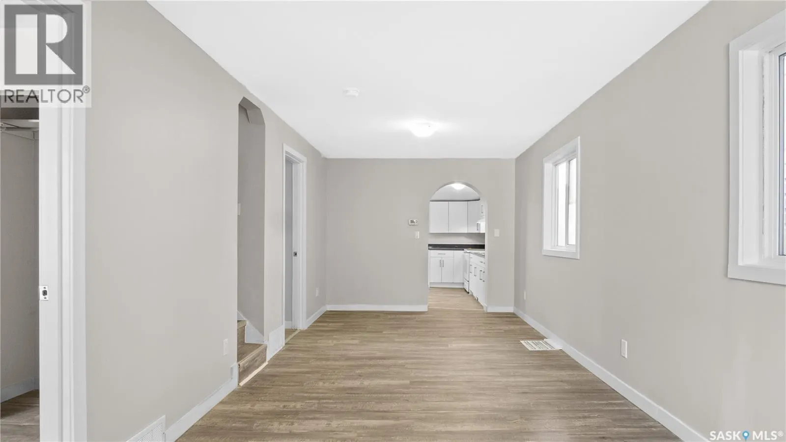 113 109th STREET E