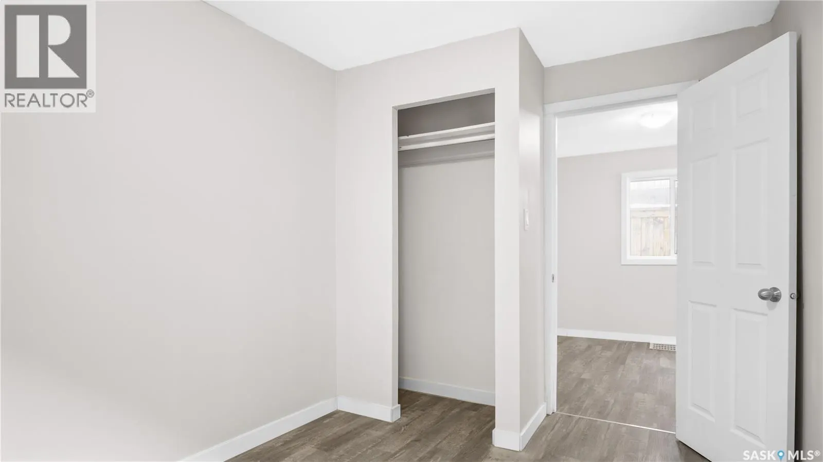 113 109th STREET E