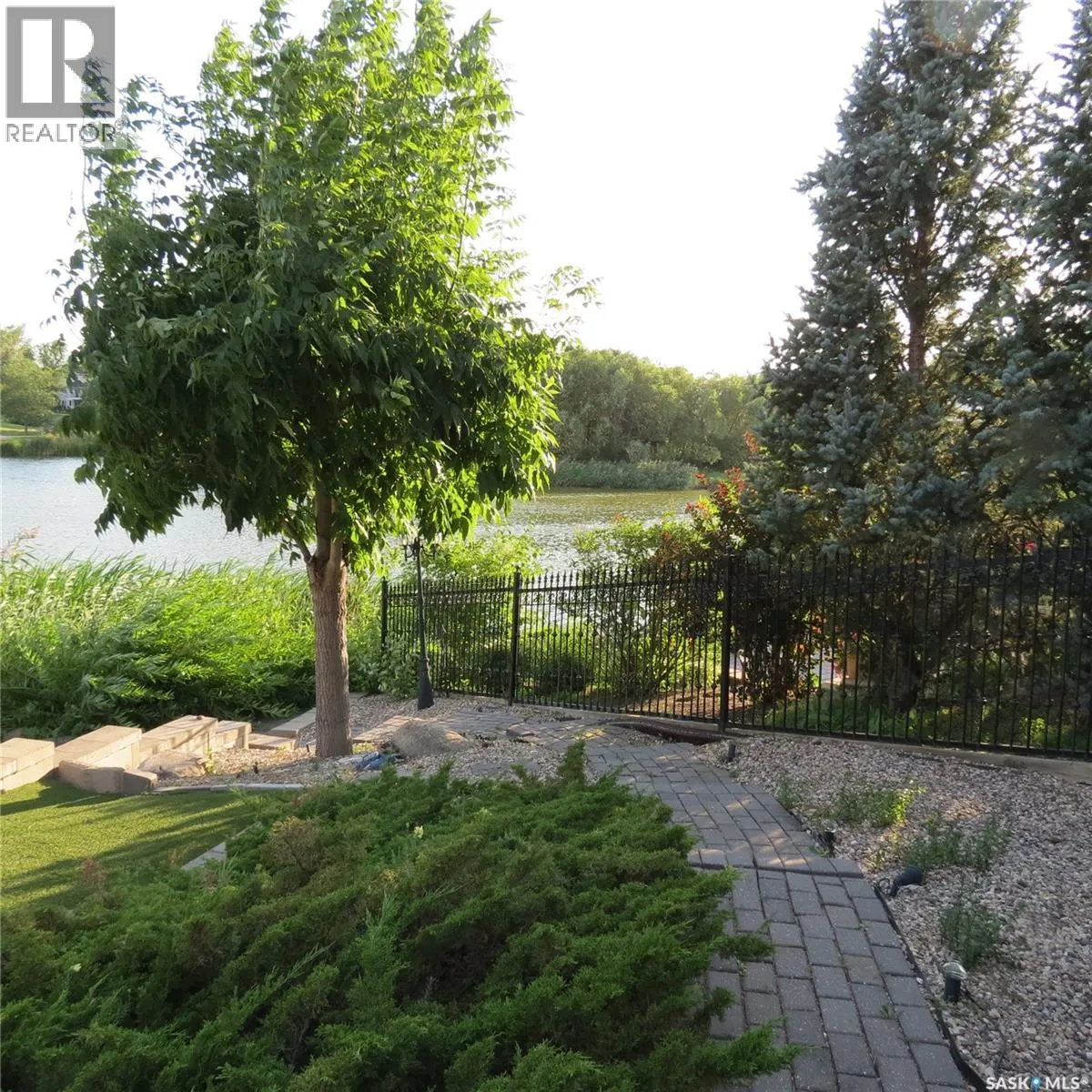 1554 lakeridge DRIVE N