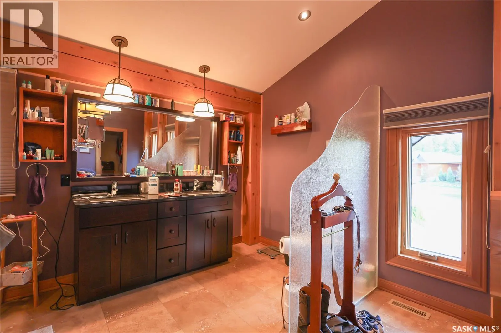 55 Estates DRIVE