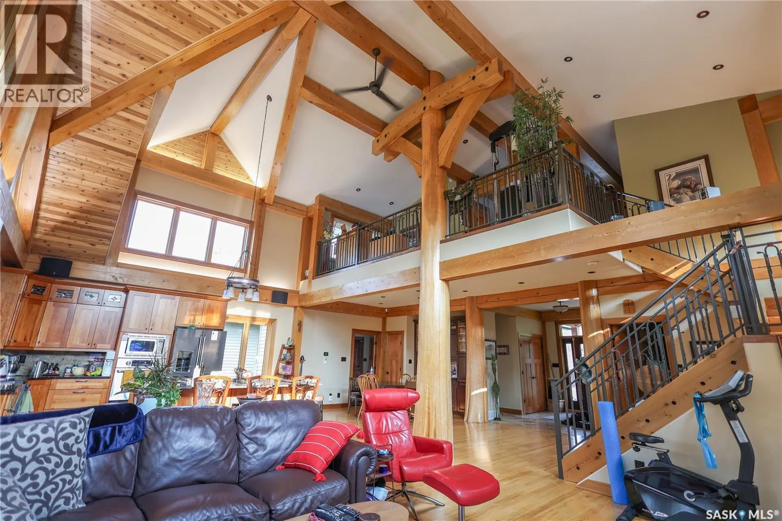 55 Estates DRIVE