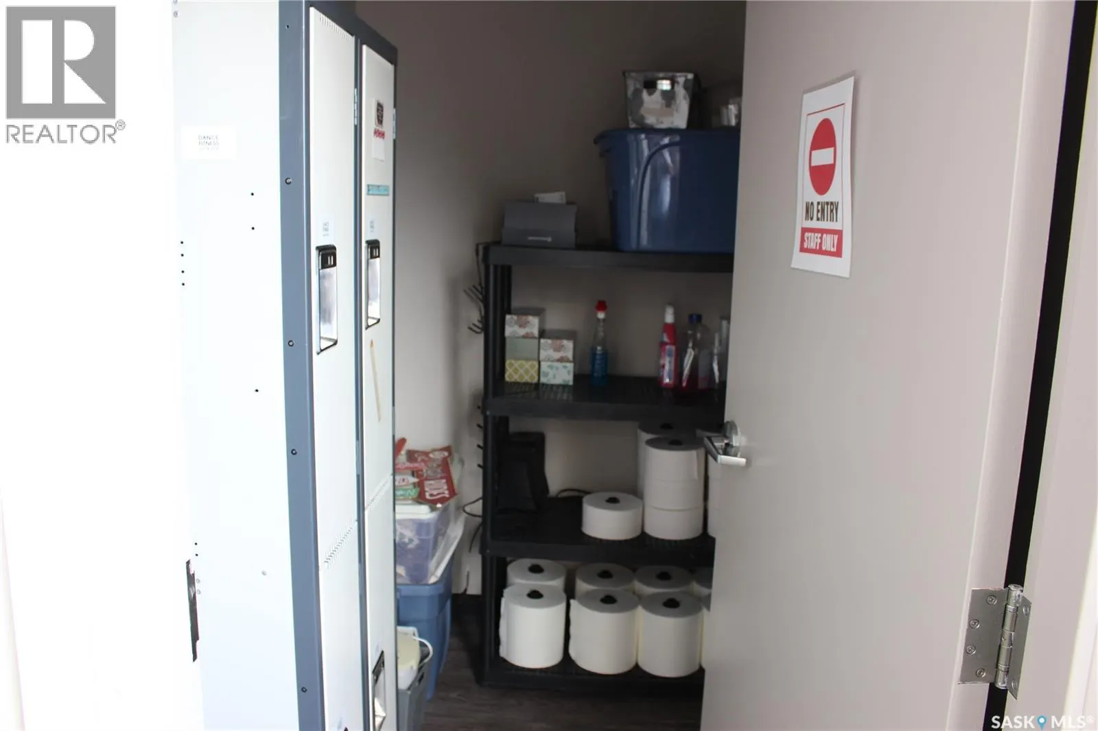100 99 Diefenbaker DRIVE