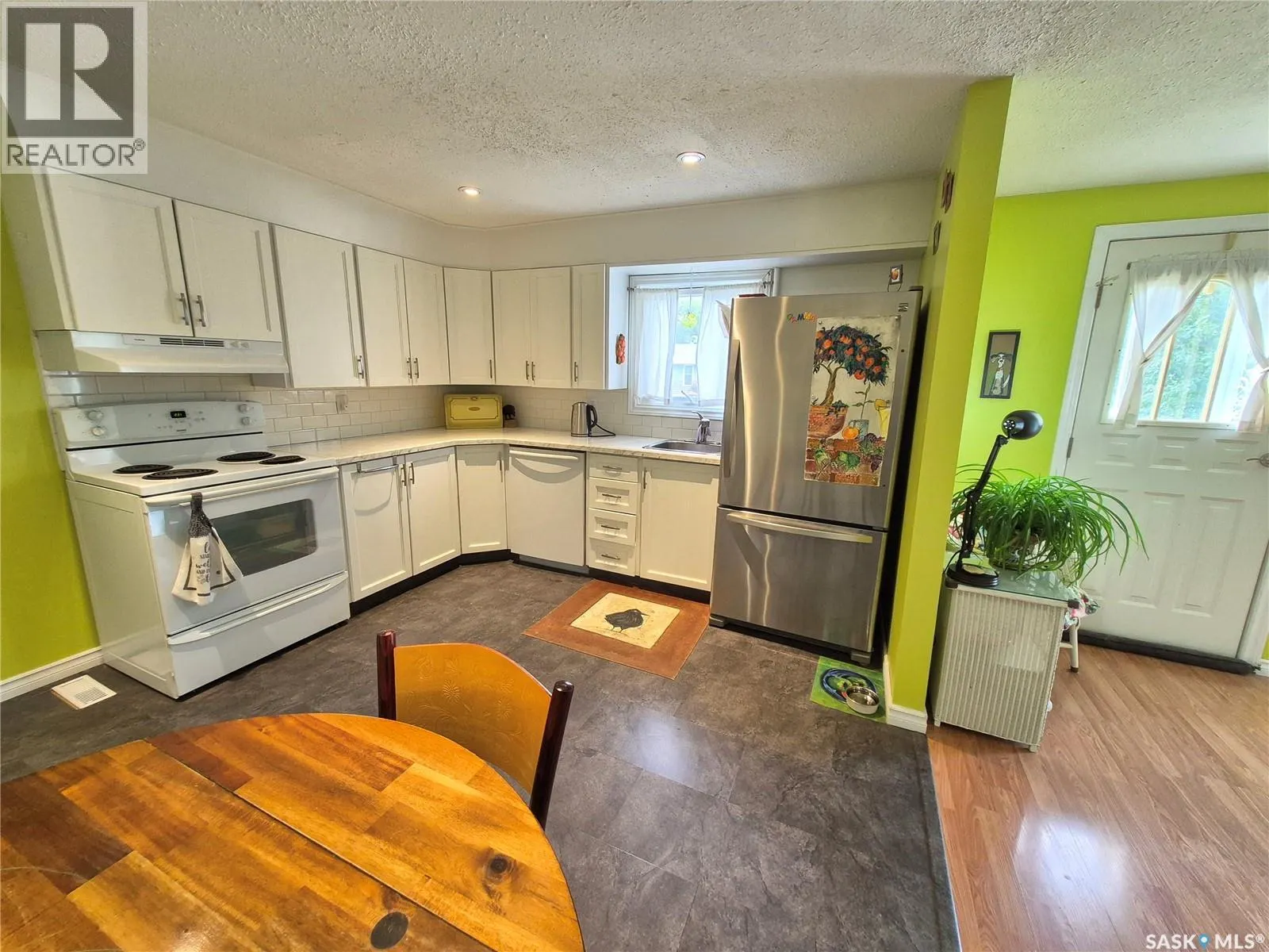 630 Short STREET