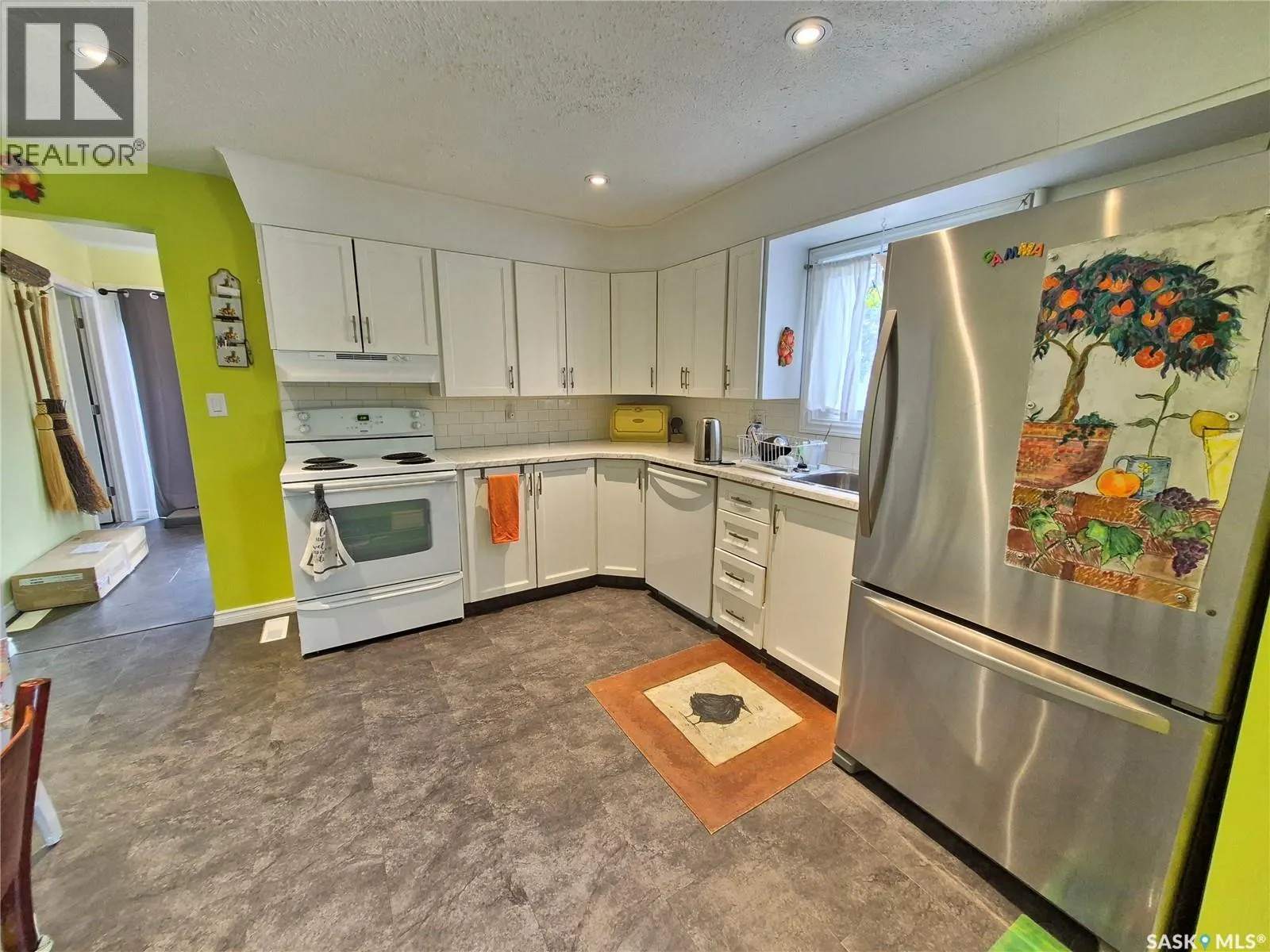 630 Short STREET