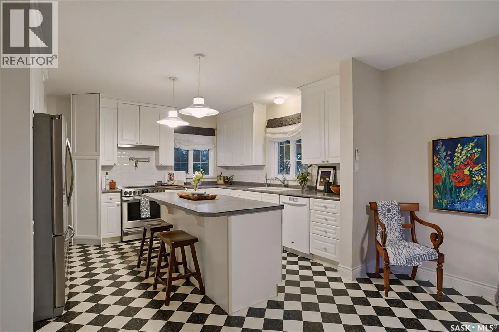 Mackenzie Dyck Acreage