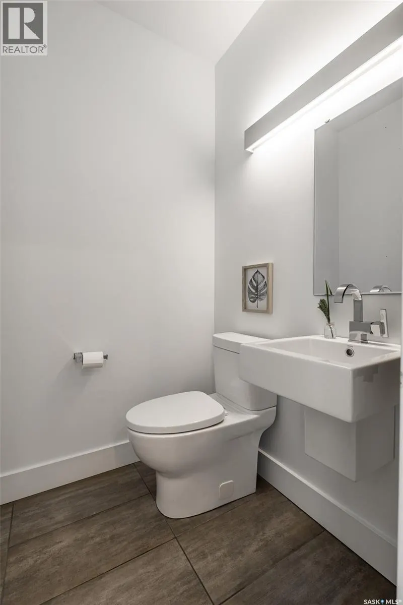 1150 Spadina CRESCENT E
