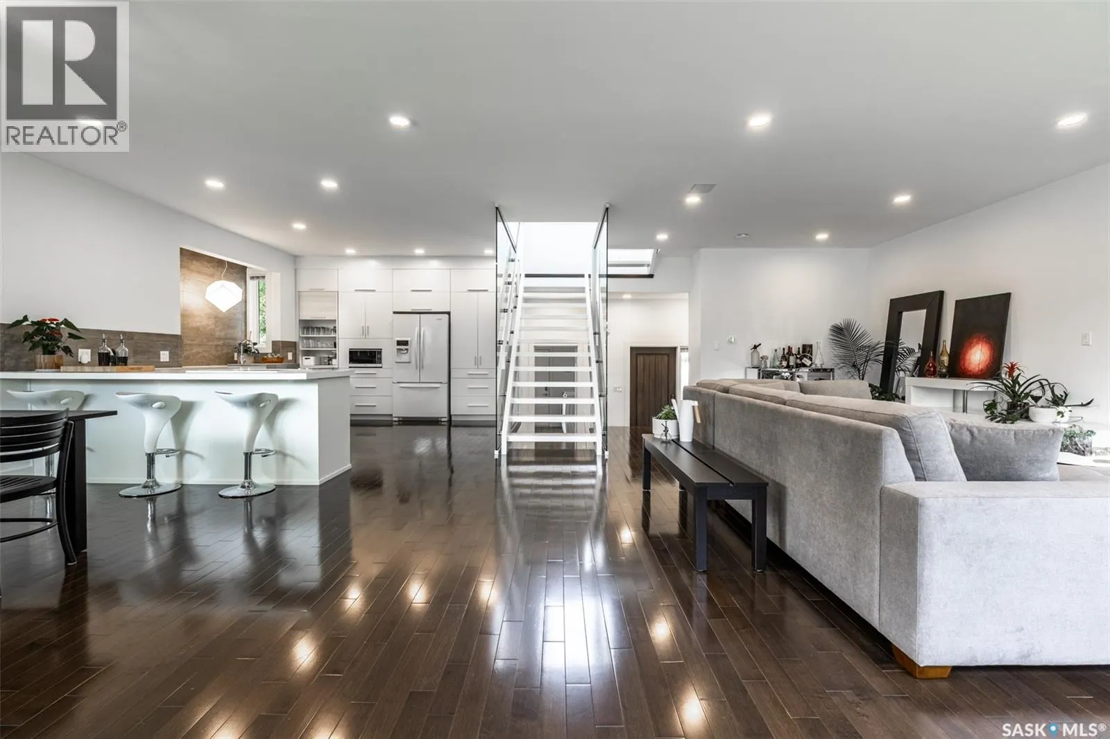 1150 Spadina CRESCENT E