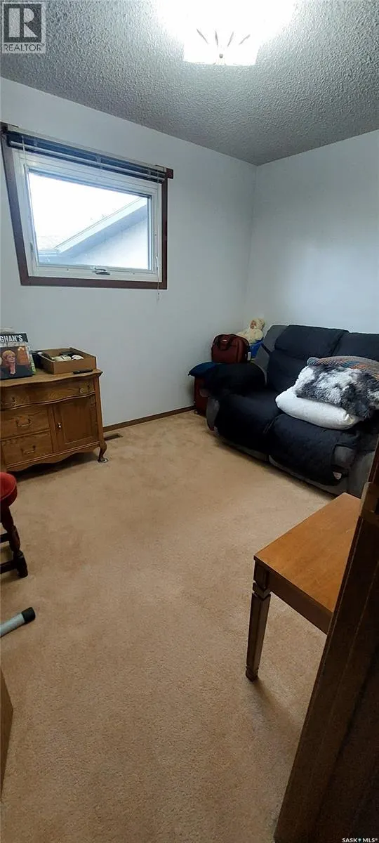 918 Anton PLACE