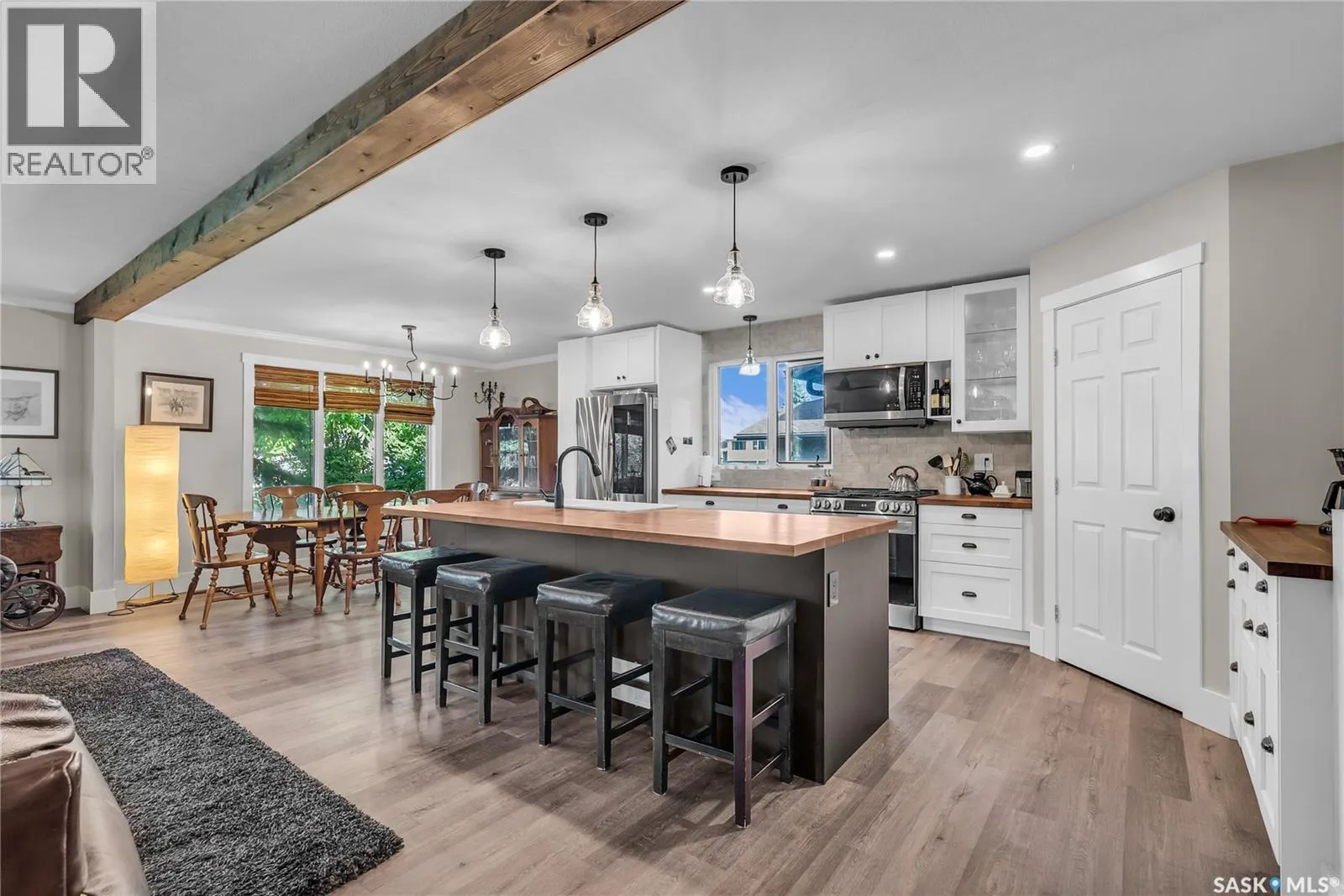 310 BALL PLACE