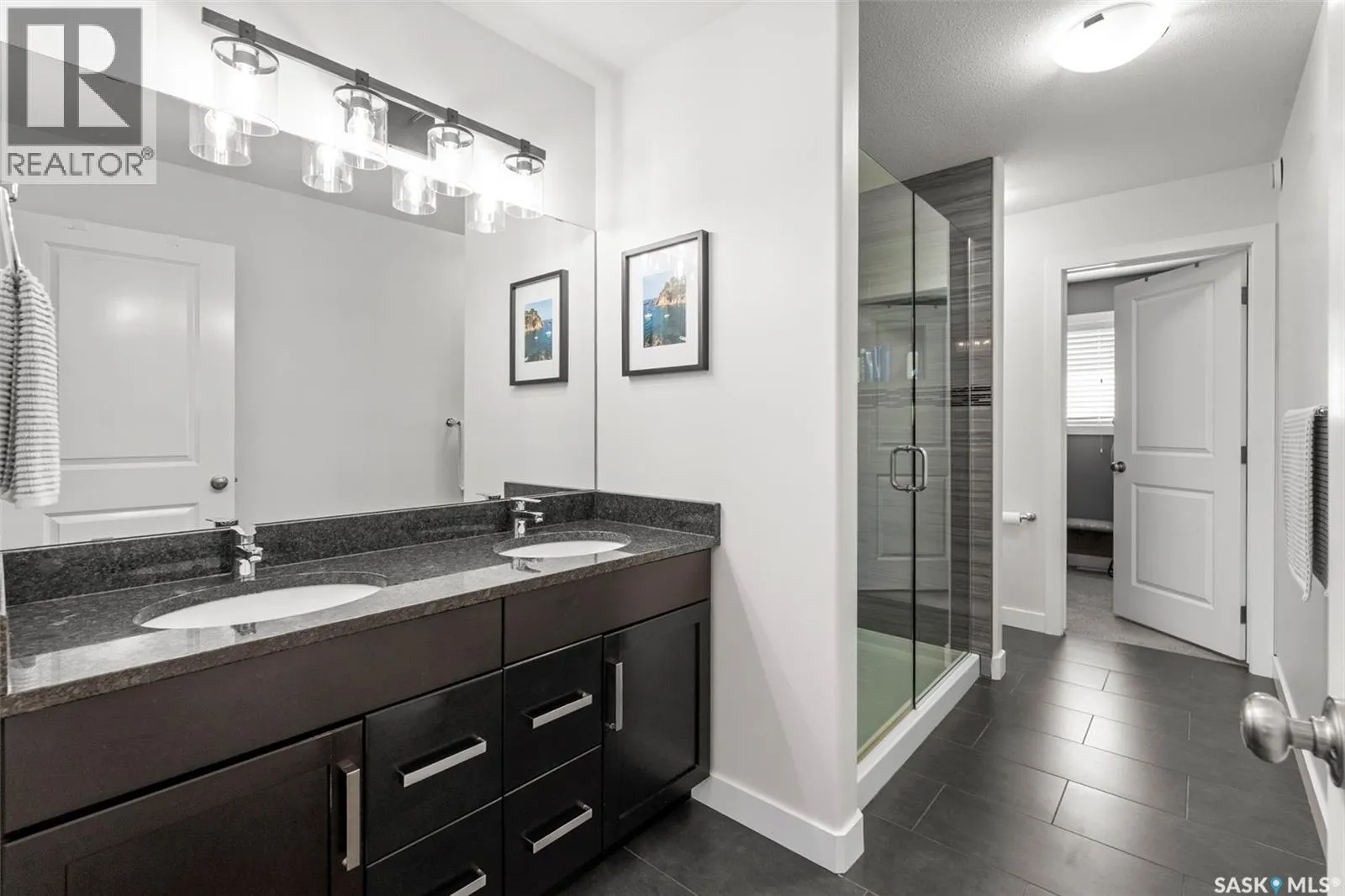 331 Langlois WAY