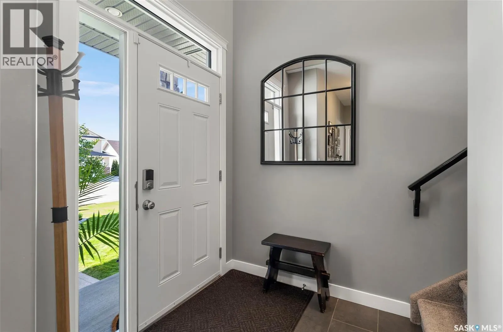 331 Langlois WAY