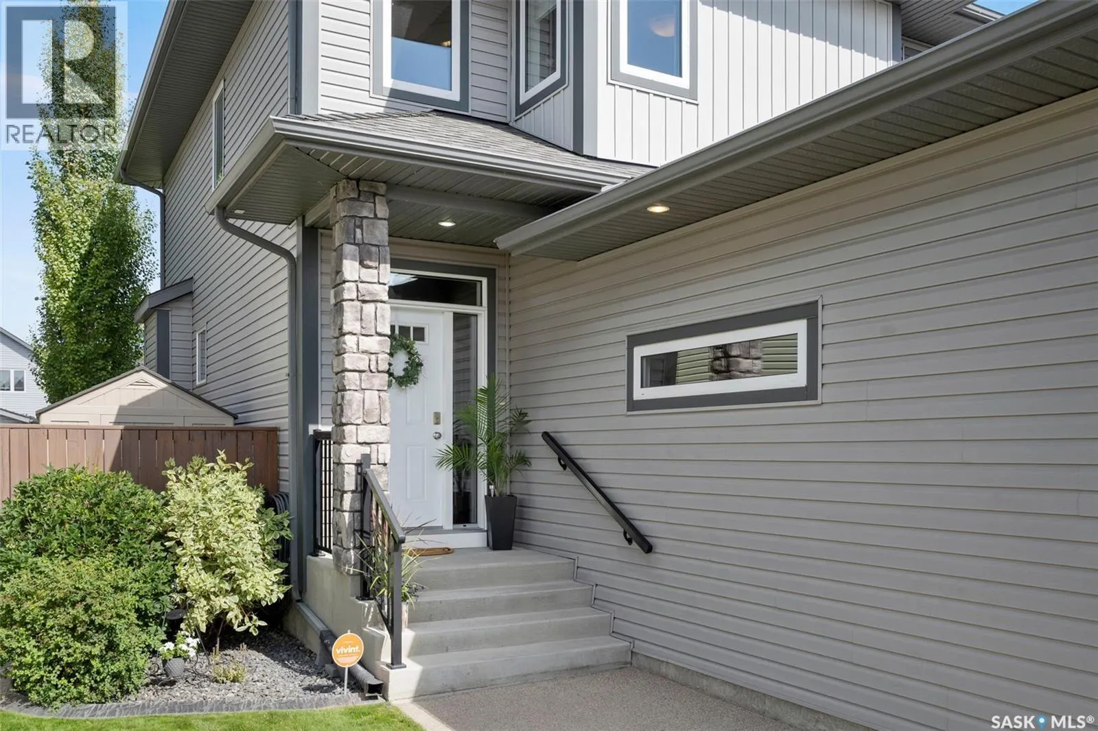 331 Langlois WAY