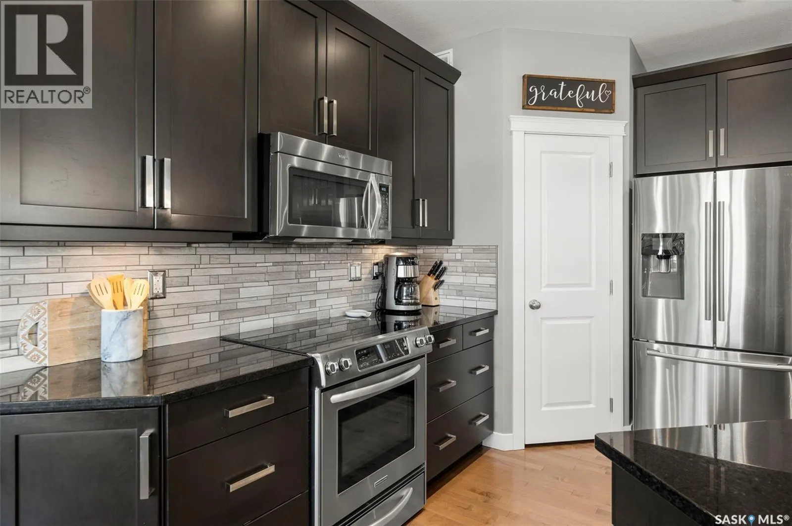 331 Langlois WAY