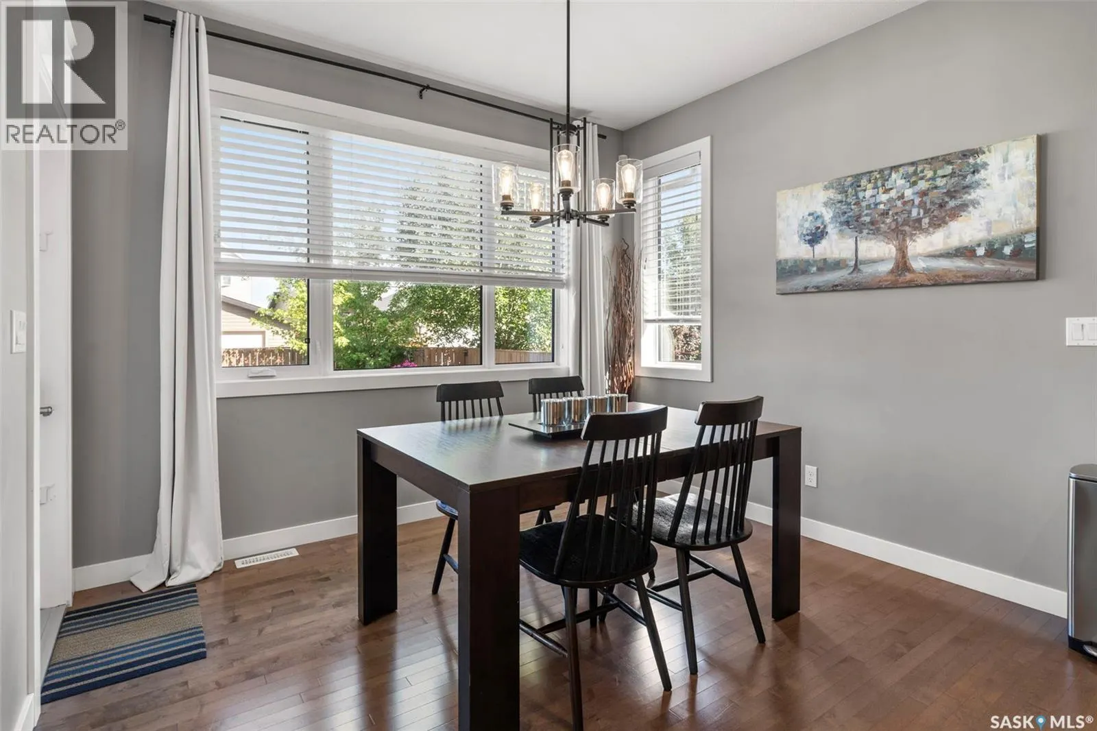 331 Langlois WAY