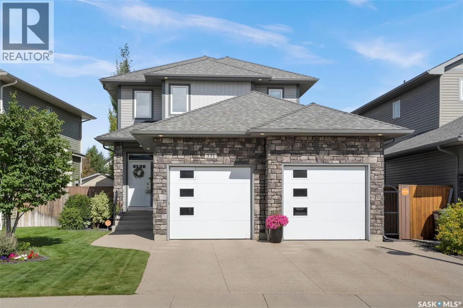 331 Langlois WAY