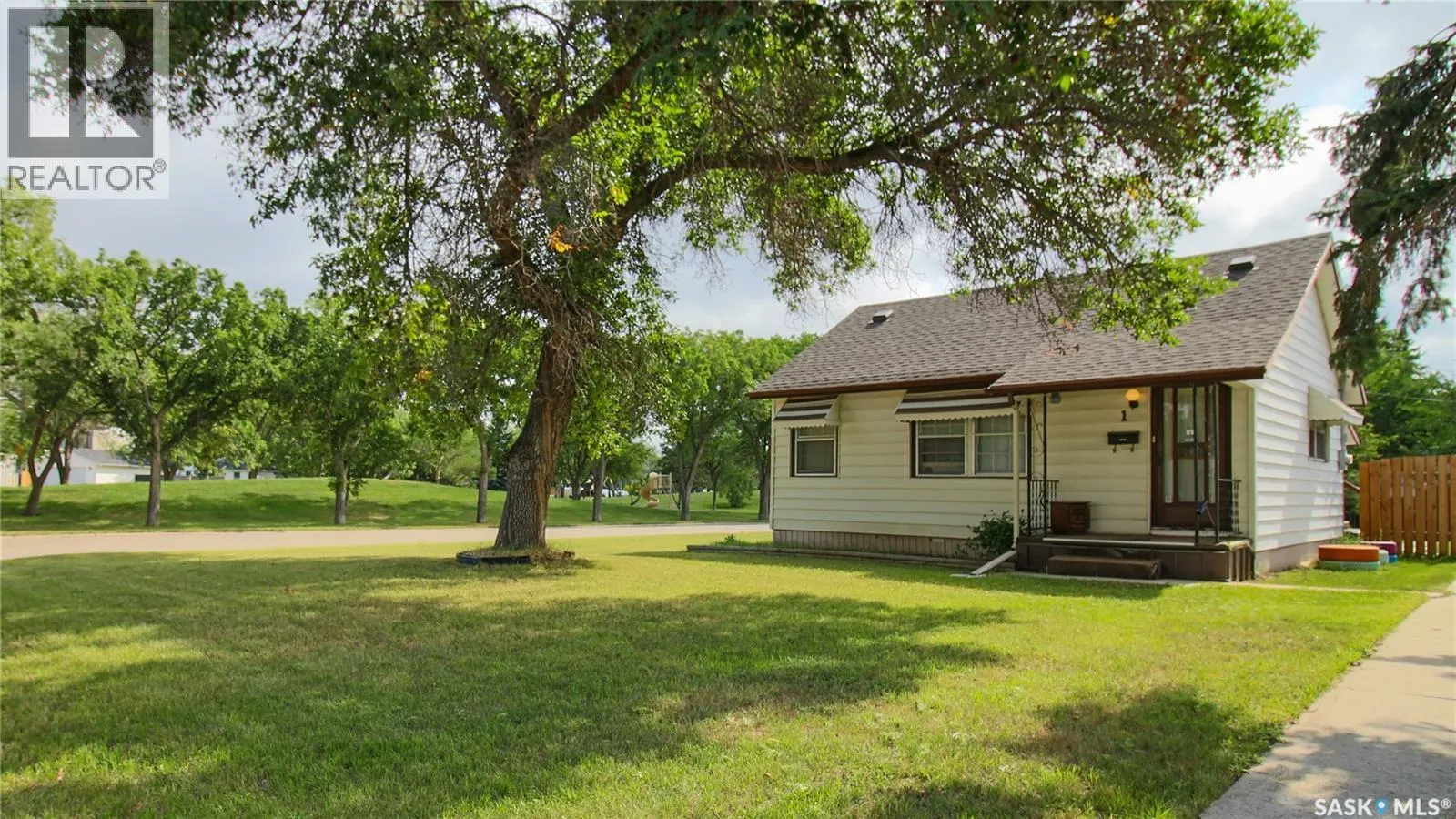 1 Ingersoll CRESCENT