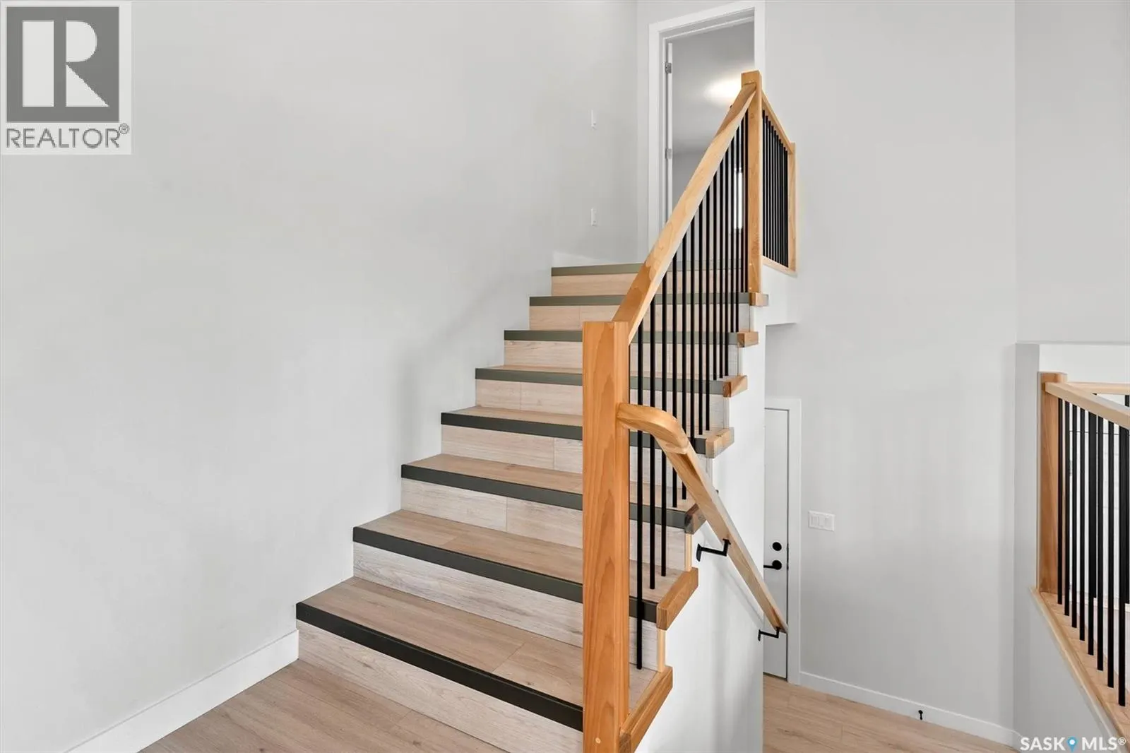 206 Flynn BEND