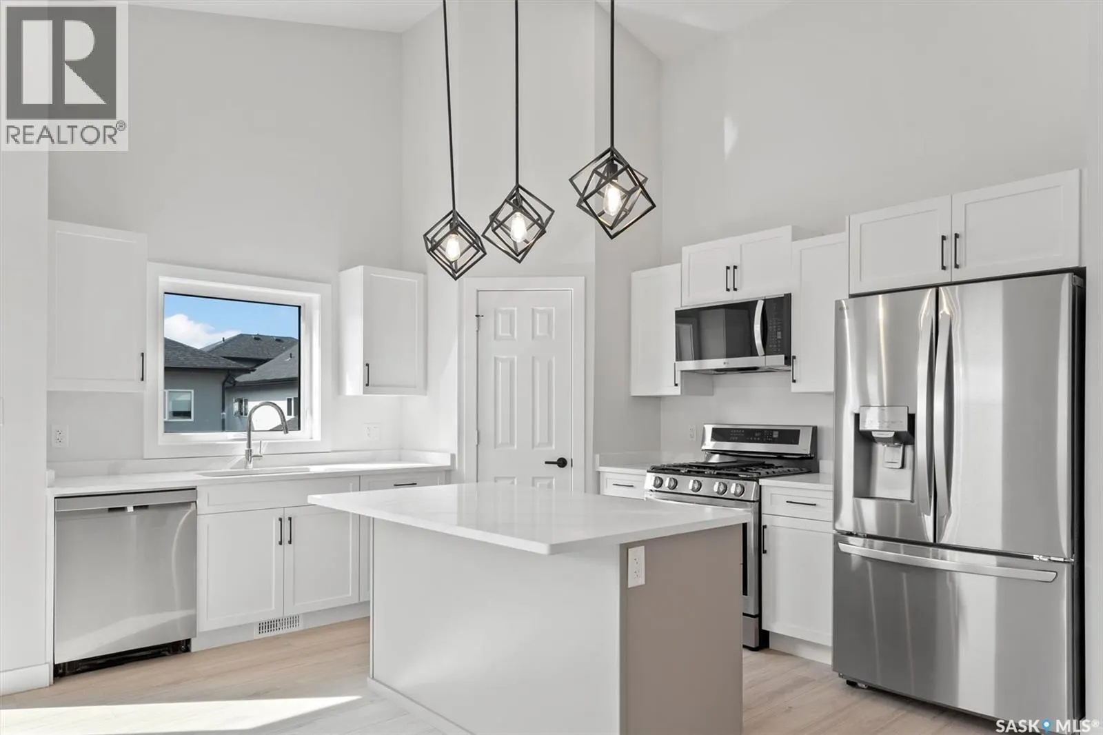 206 Flynn BEND