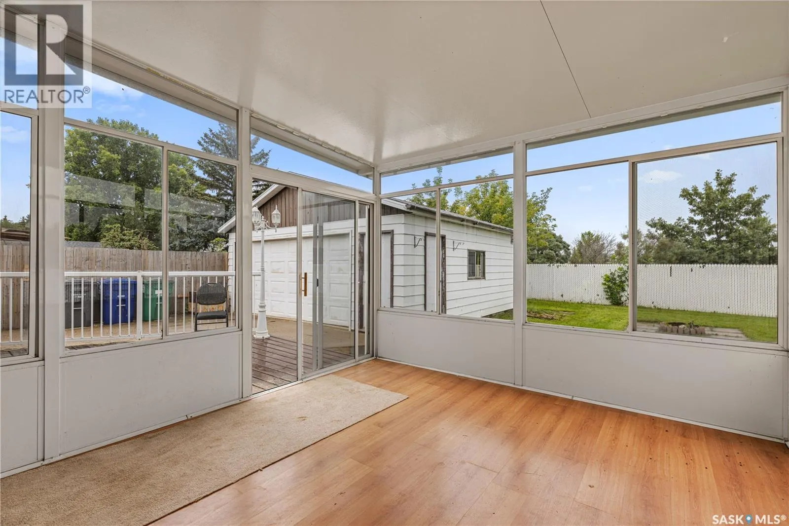 206 Postnikoff CRESCENT