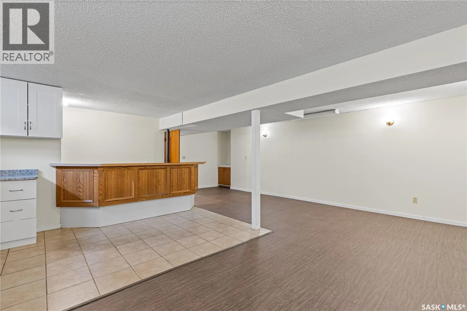 206 Postnikoff CRESCENT