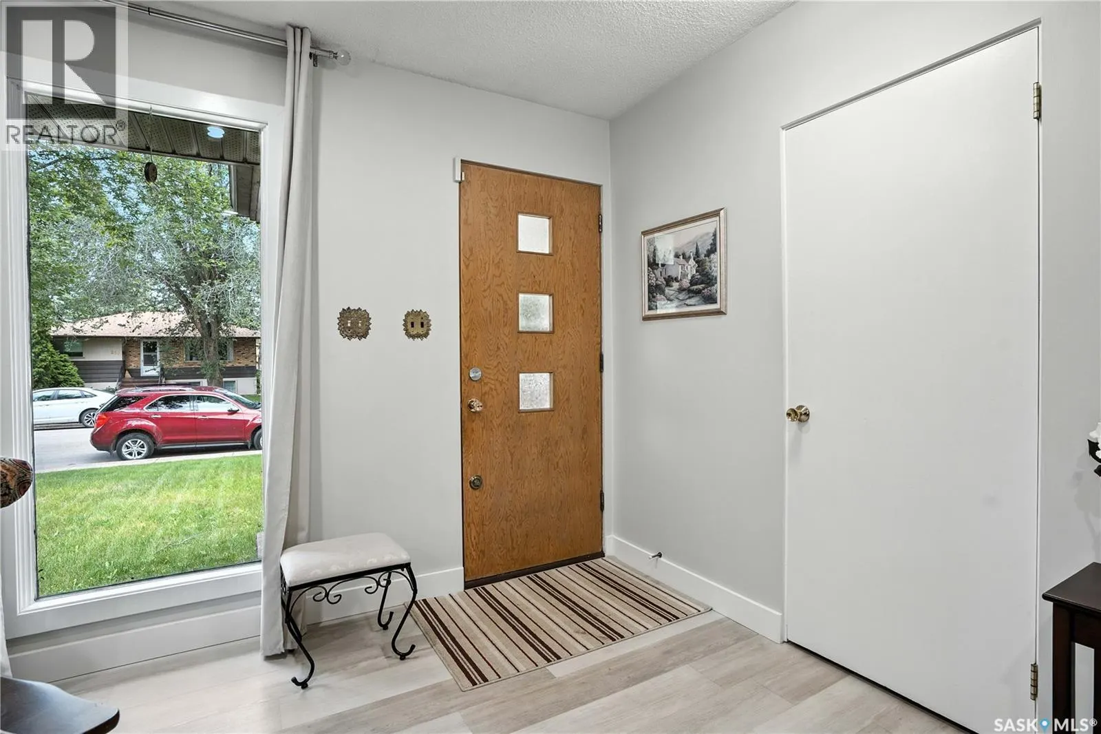 243 25th STREET W