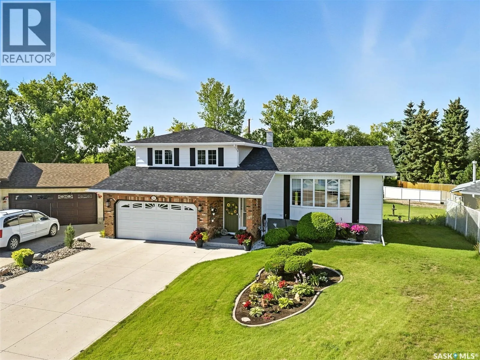 246 Auld CRESCENT