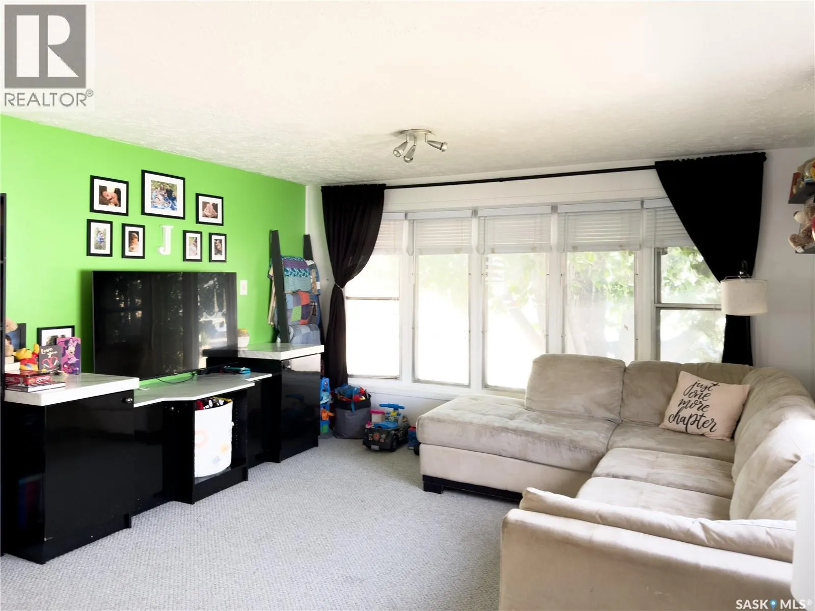 64 Mulberry ROAD