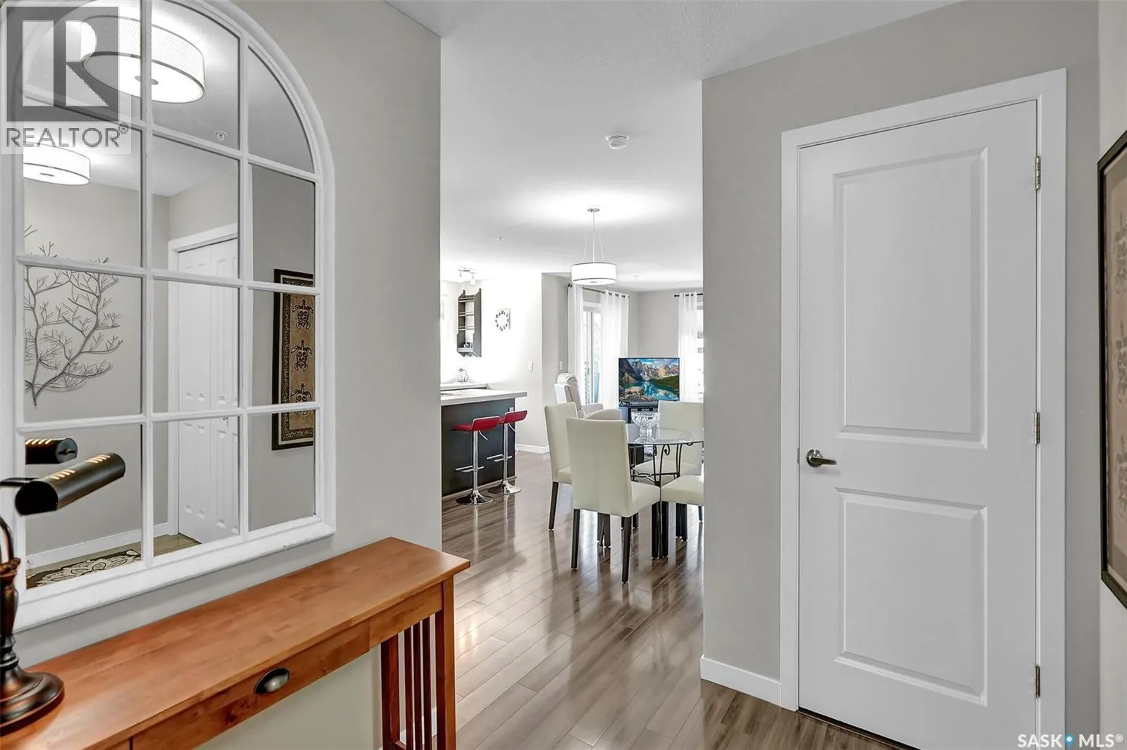 1224 5500 Mitchinson WAY